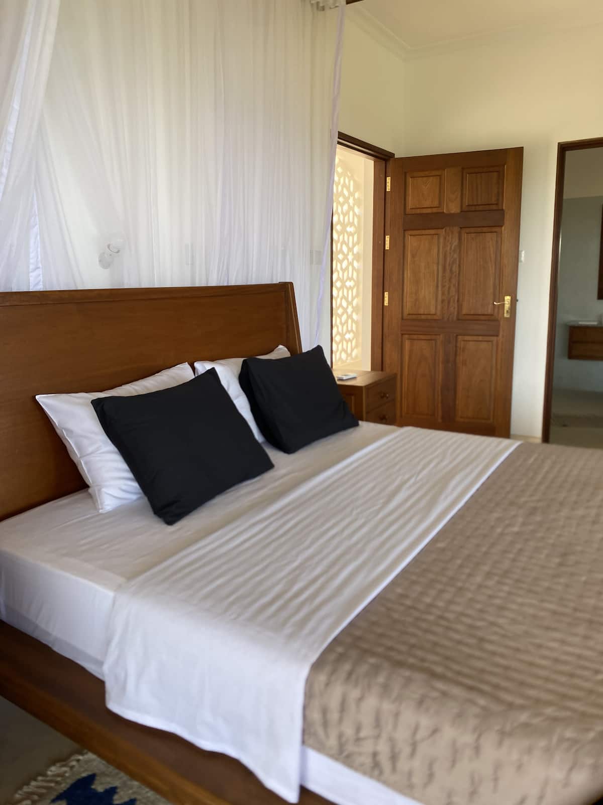 Topp kwa Ramani, 5BR — photo 11