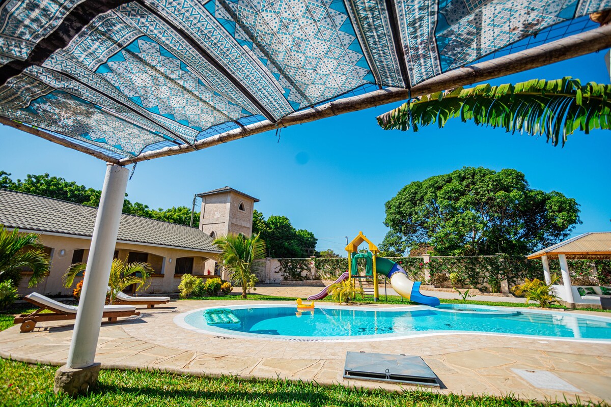 Diani Hilltop Villa, 5BR — photo 5