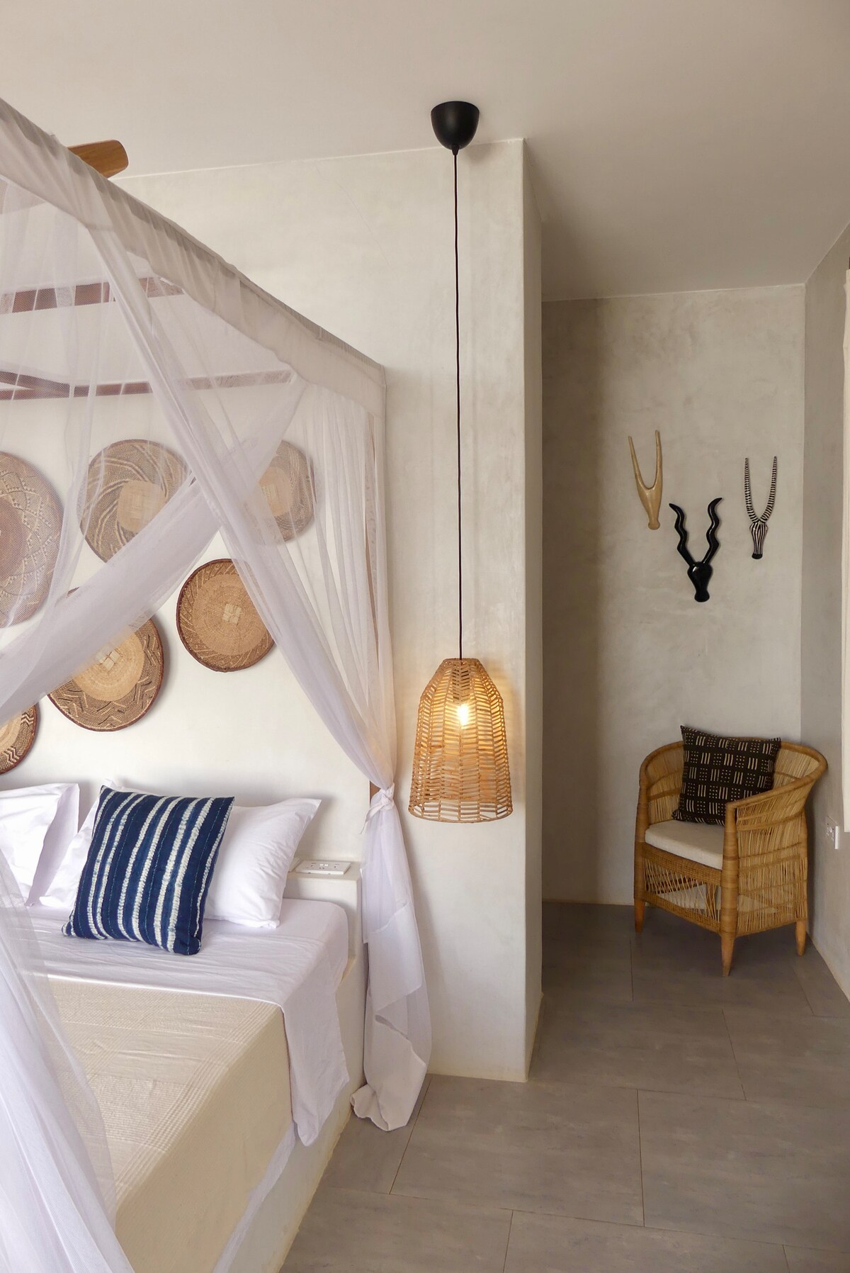 Plunge Pool Suite, 1BR — photo 25