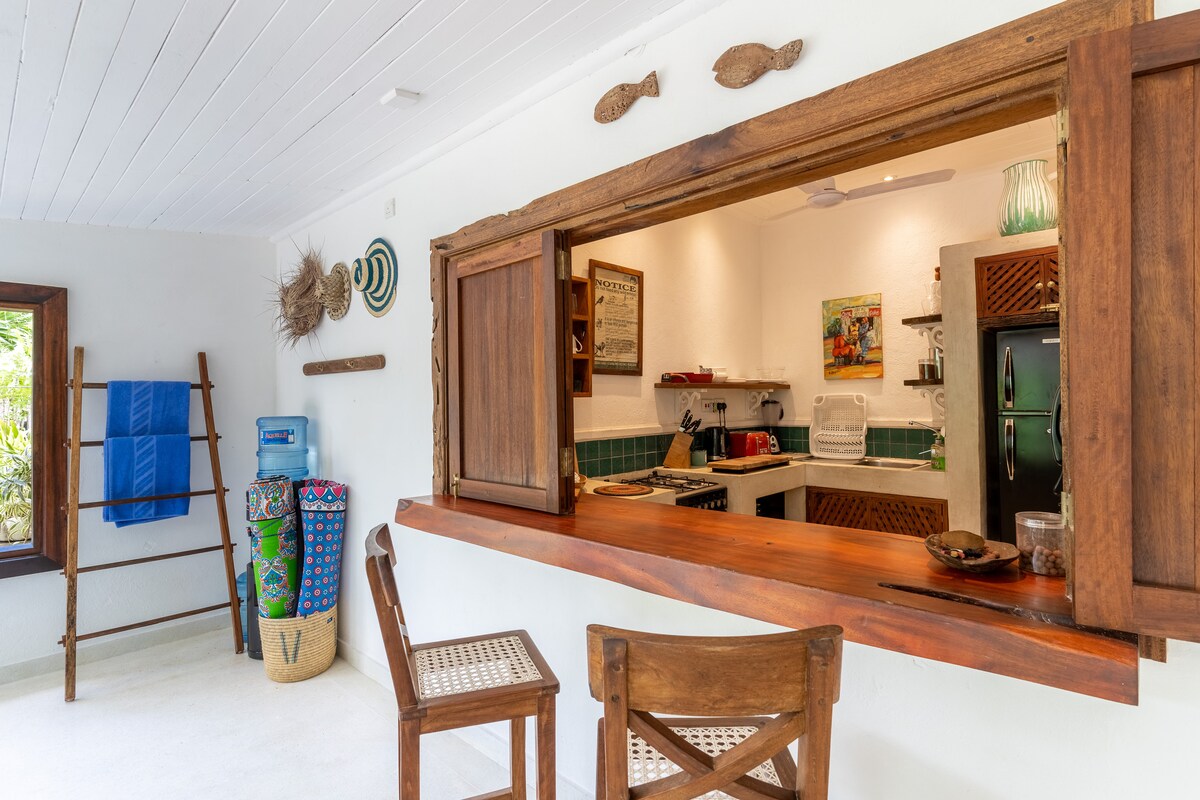Inshallah Beach Cottage — photo 17