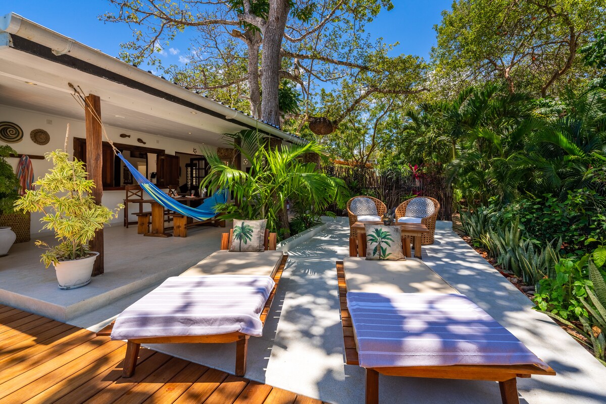 Inshallah Beach Cottage — photo 62