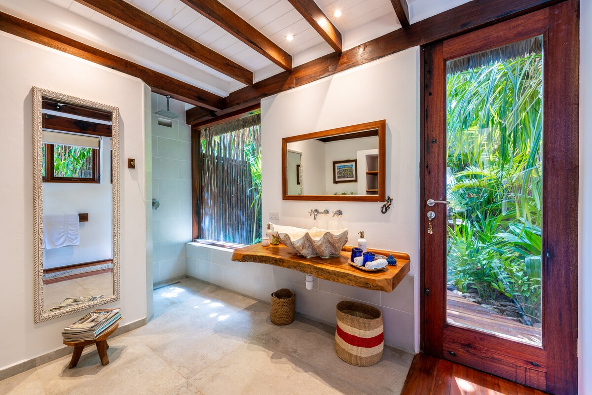 Azhari Beach Villa — photo 25