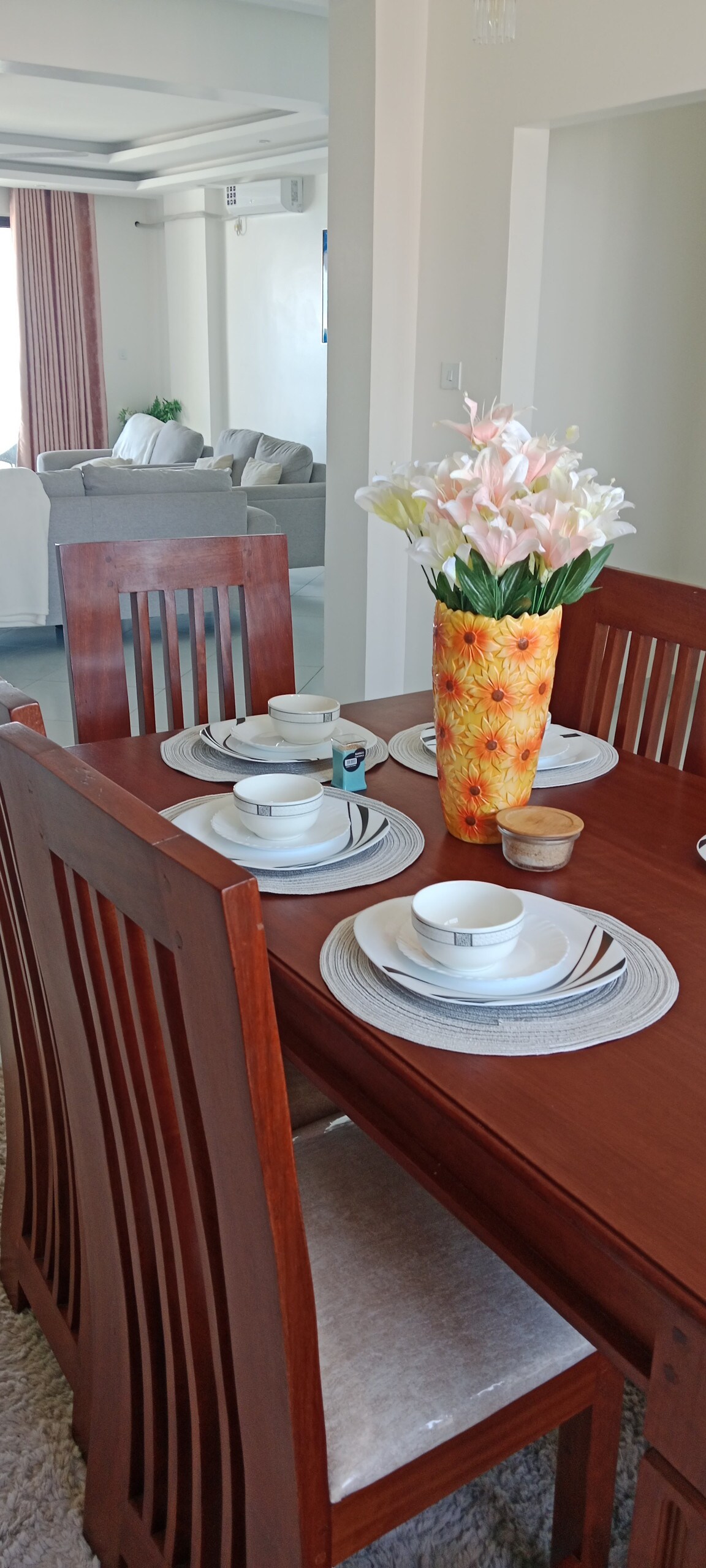 Luxurious 3BR Beach Apartment — photo 12