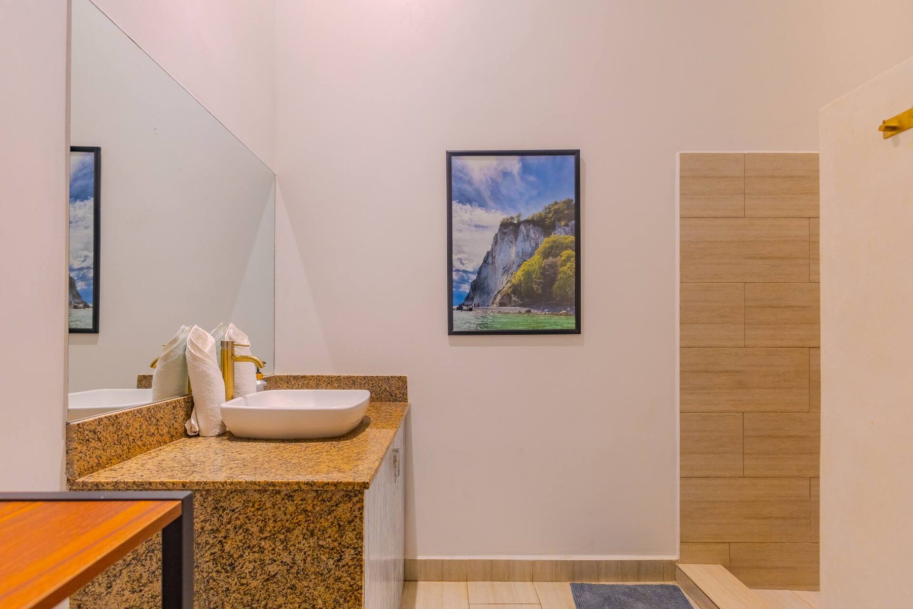 Sky Villa — Luxury Pool Retreat — photo 61
