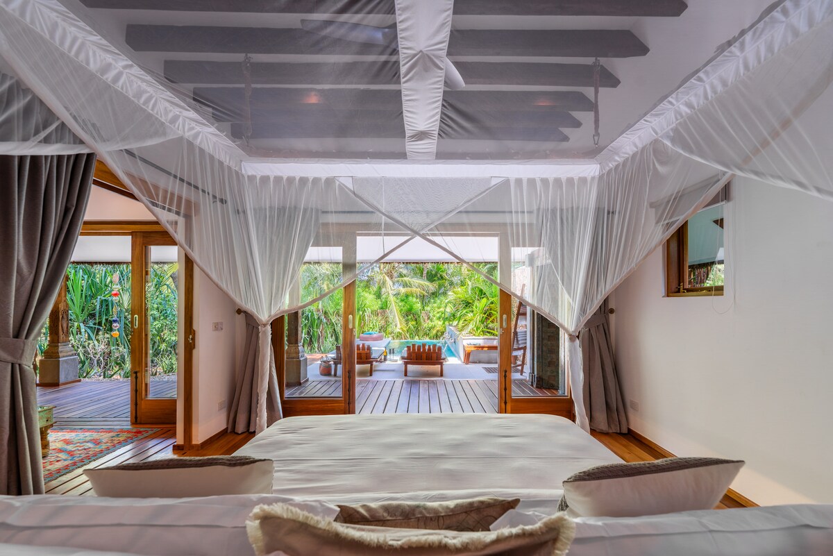 Pandanas Beach Villa — photo 18
