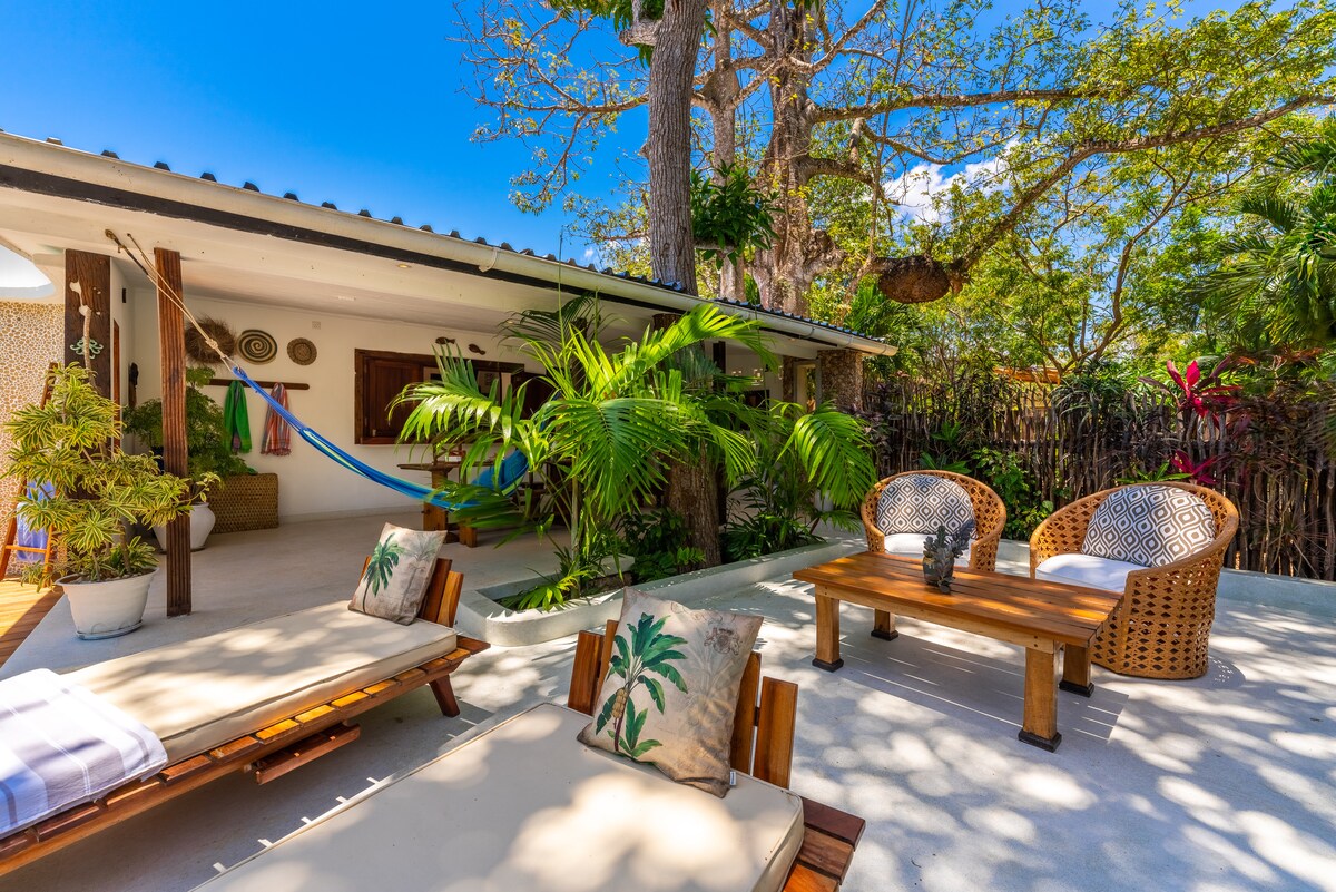 Inshallah Beach Cottage — photo 66