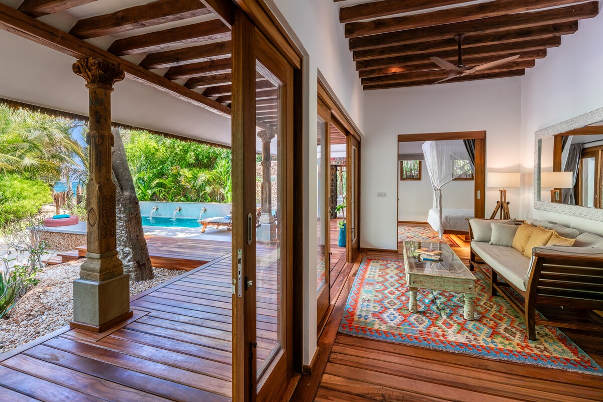 Pandanas Beach Villa — photo 10