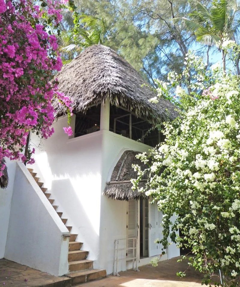 Blue Bay Beach House, 5BR Beachfront — photo 14