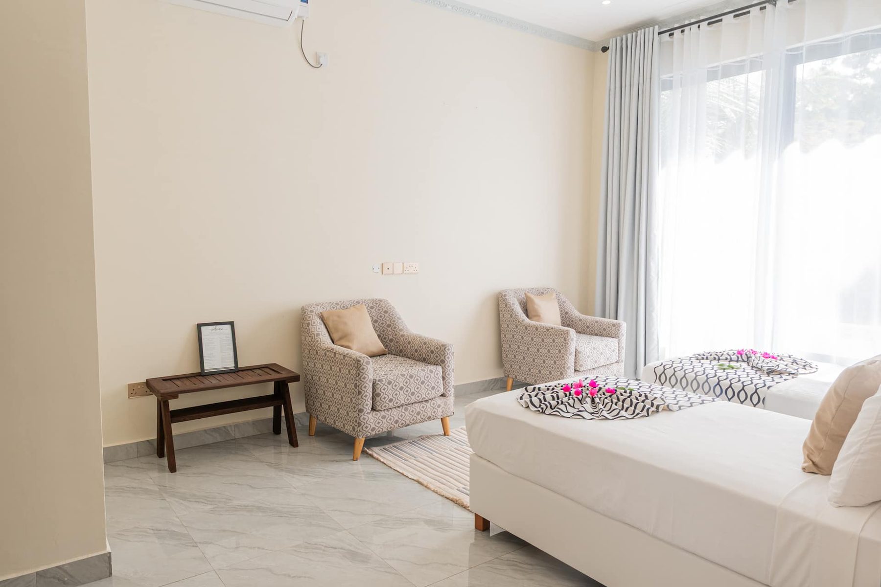 Ocean Villa Luxury 9BR Beachfront — photo 51