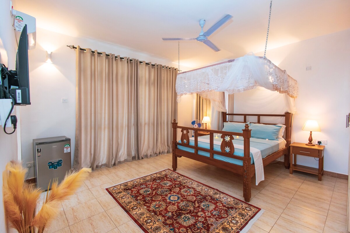 8BR Diani Villa, Pool & Chef — photo 52