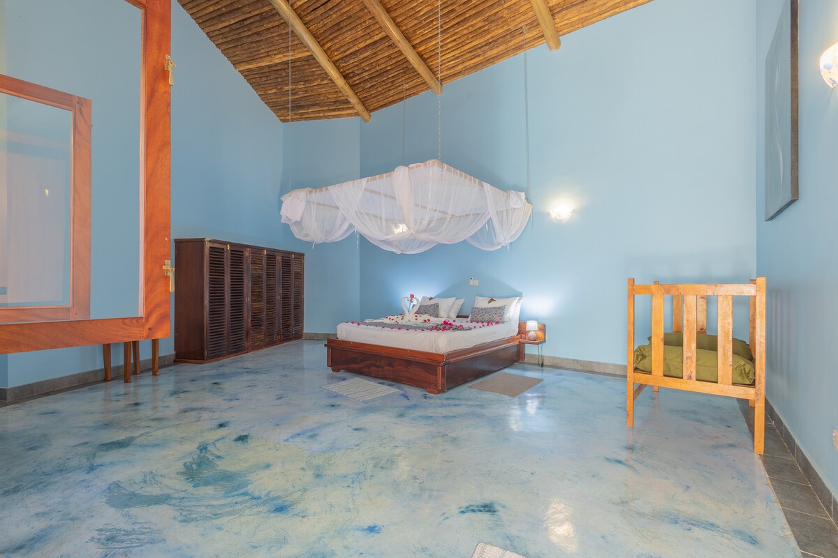 Diani Hilltop Villa, 5BR — photo 32