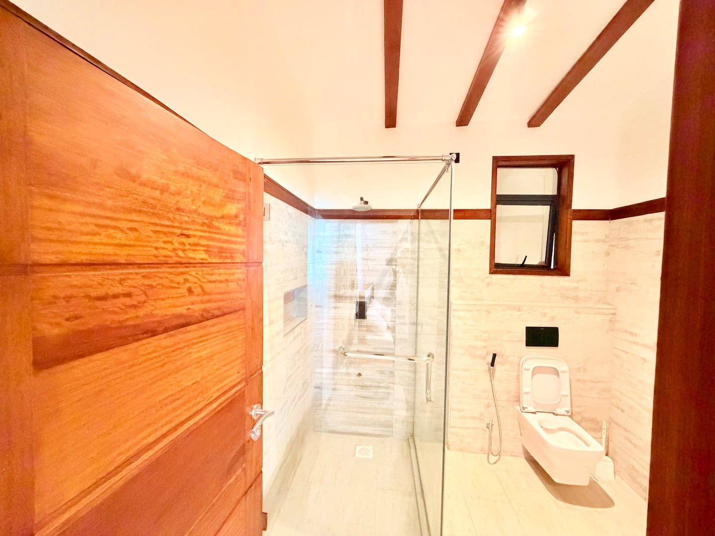 Nyali Beachfront Bungalow — photo 25