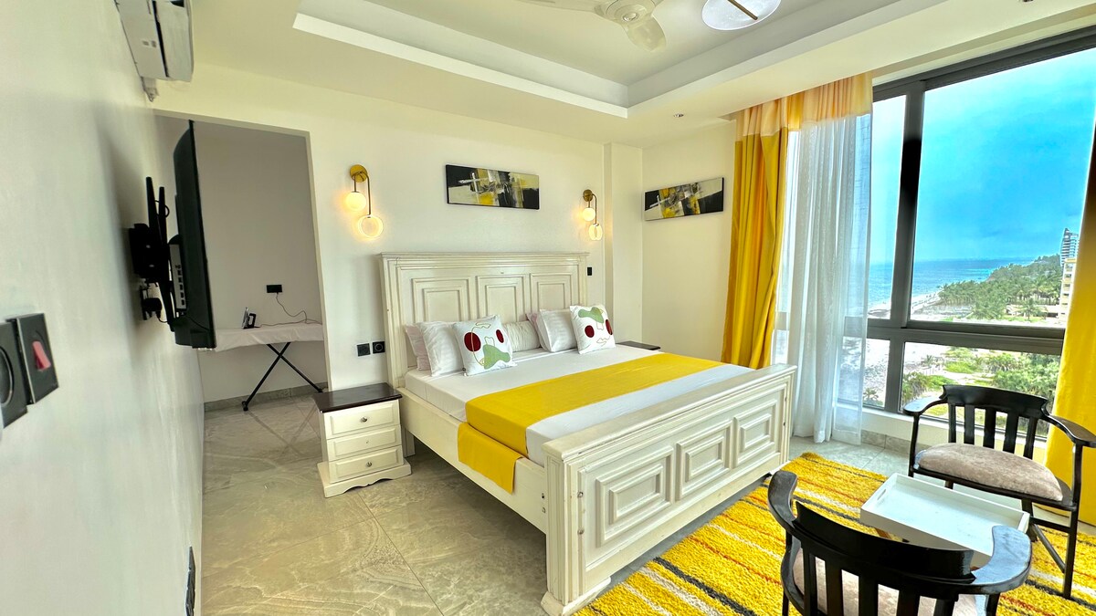 Nauras Apartment, Modern Coastal Stay 2BR — photo 42