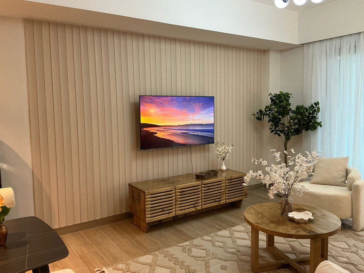 Sea View Apartment · 11th Floor — photo 9
