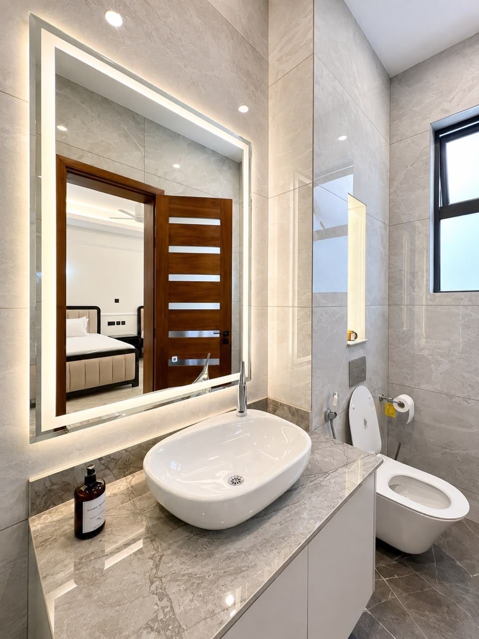 Luxury 3BR Beachfront Escape — photo 31