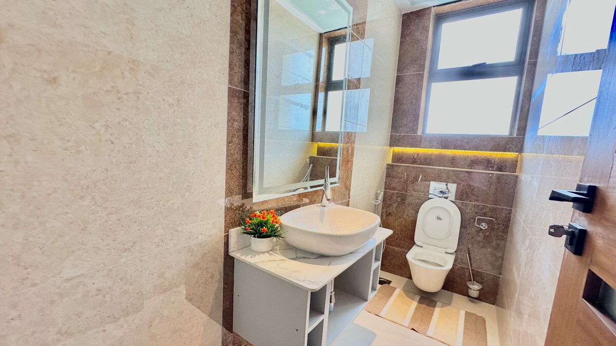 Nauras Apartment, Modern Coastal Stay 2BR — photo 88