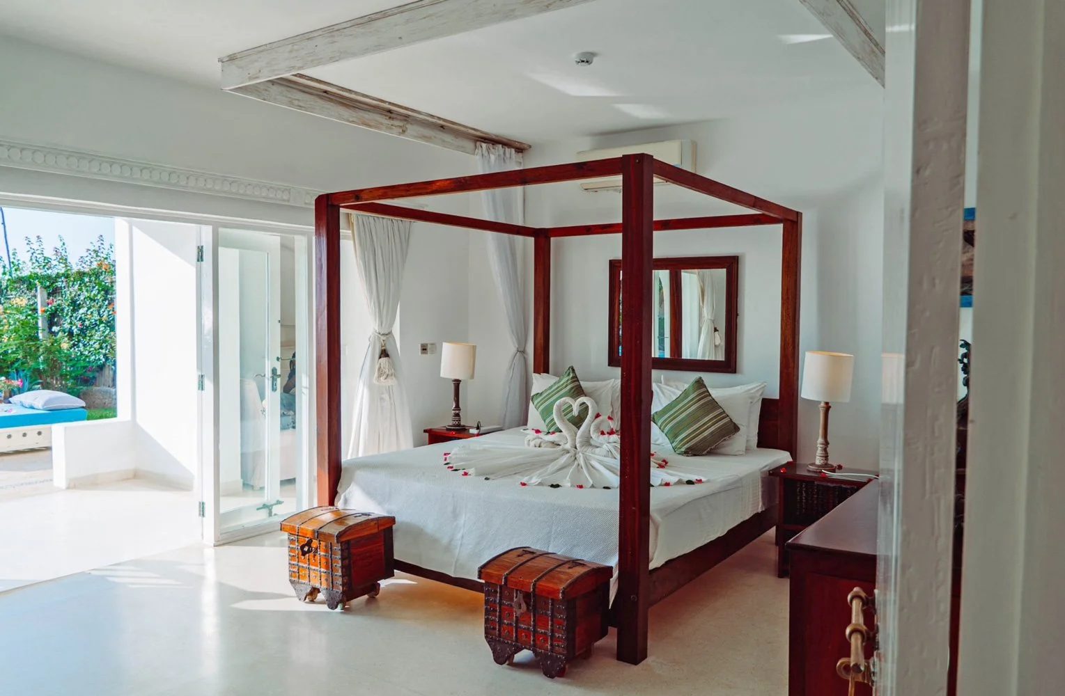 Ocean Rose, 5BR Beachfront — photo 59