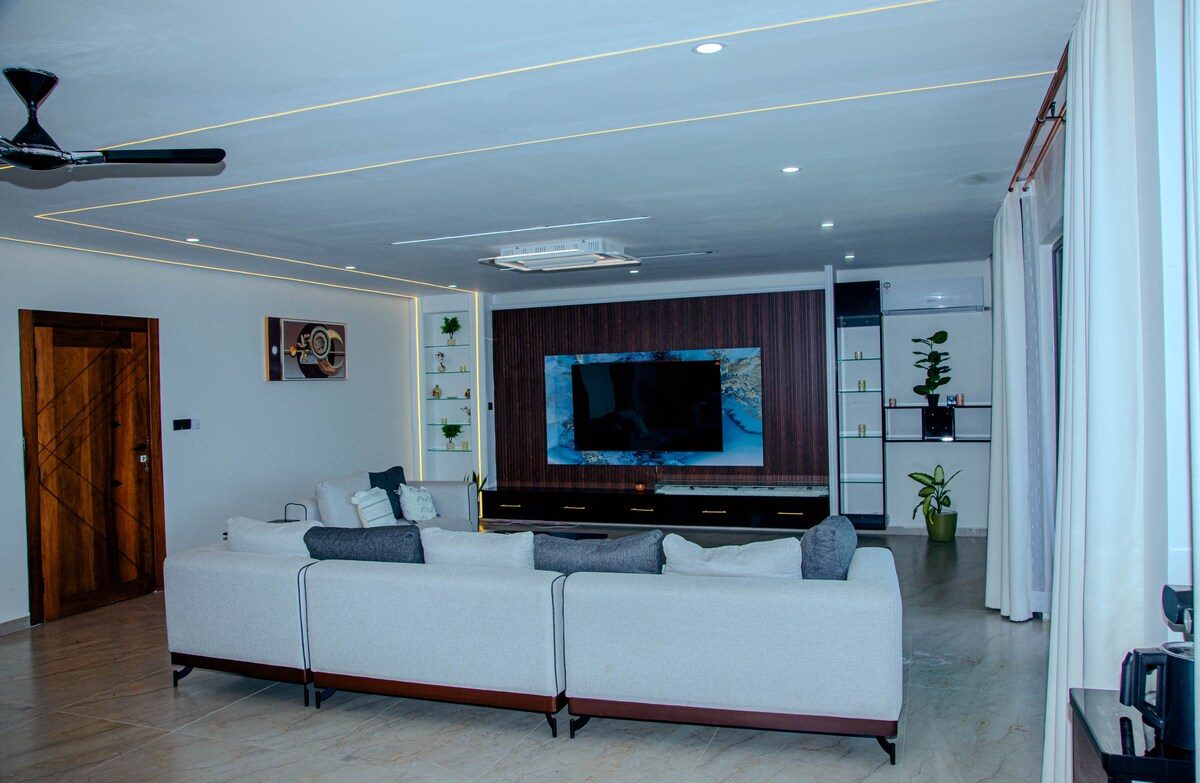 Semo's Aqua Luxury 6BR Penthouse — photo 18