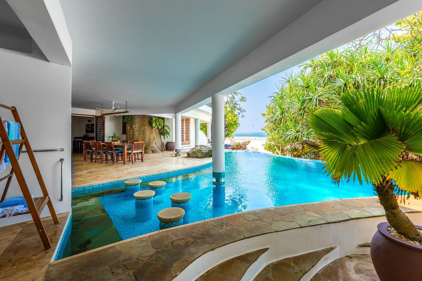 Tequila Sunrise Villa — photo 51