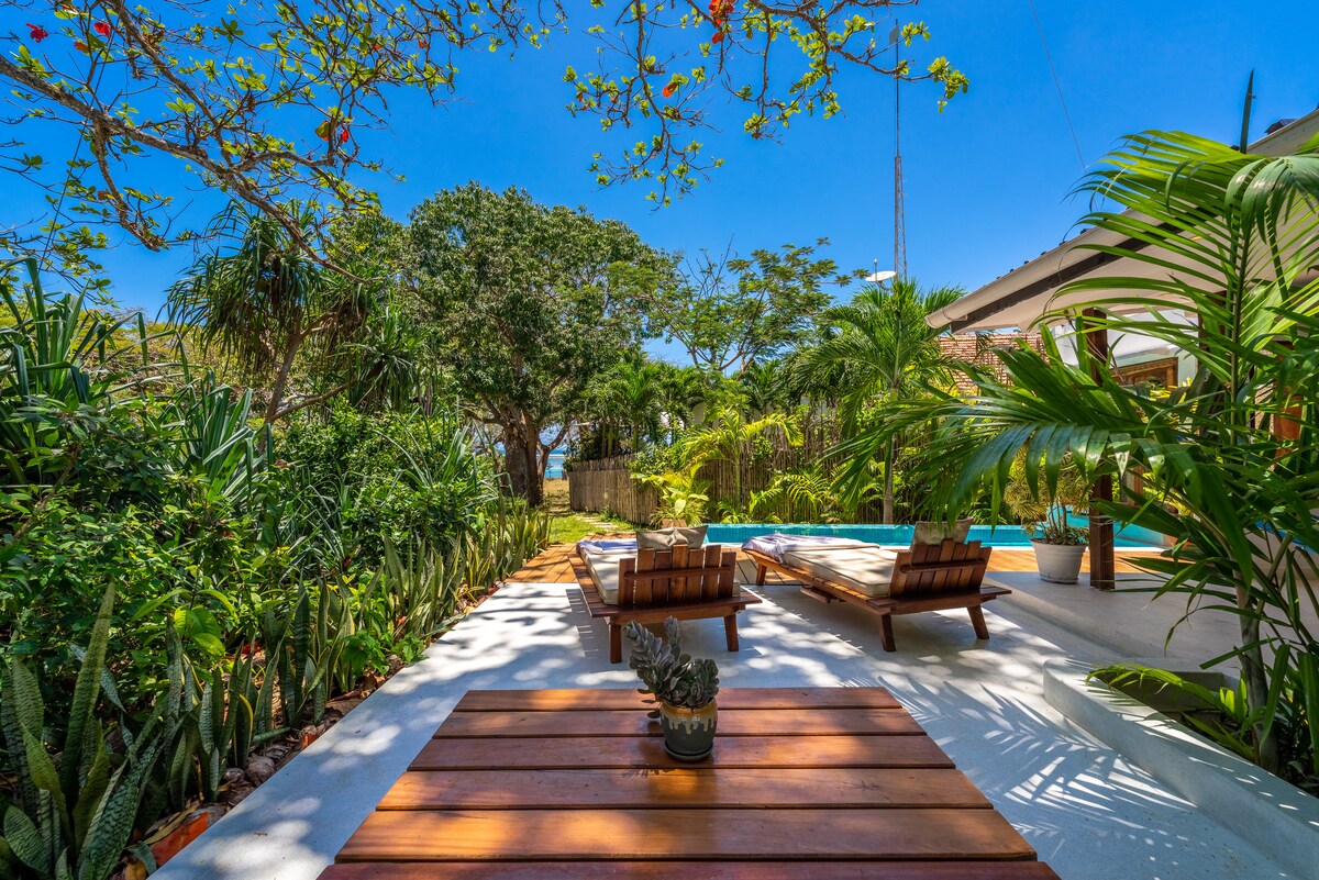 Inshallah Beach Cottage — photo 67