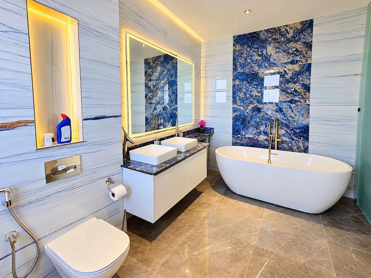 Nauras Towers Beachfront, 4BR — photo 29