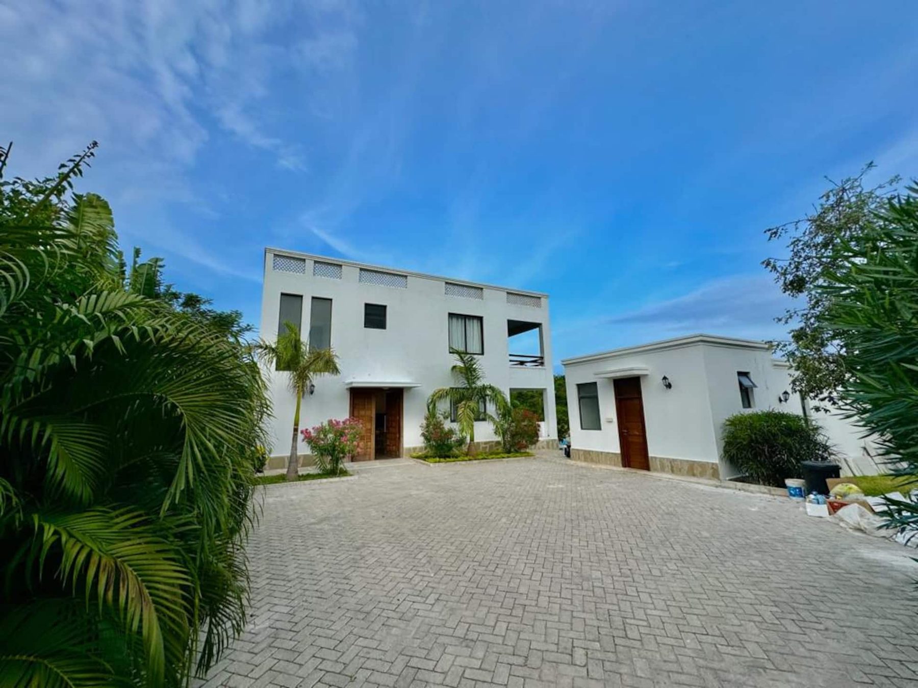 Villa Diani 11, 4BR — photo 10