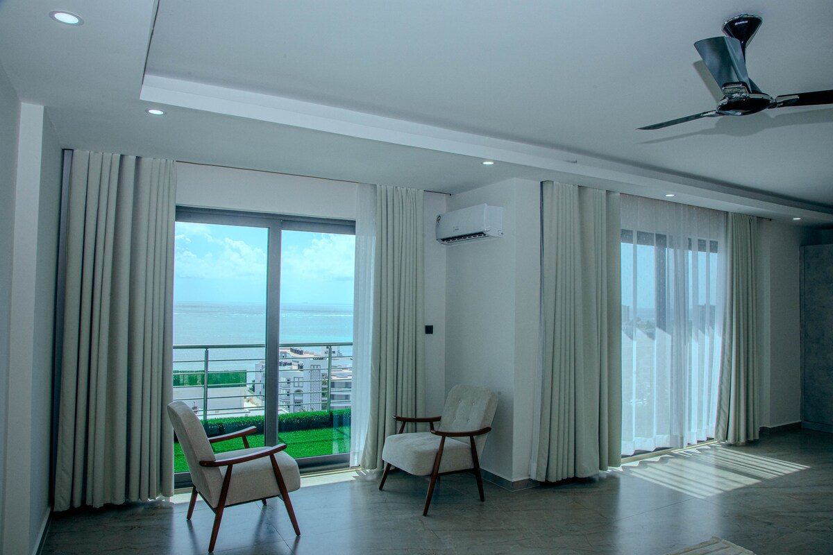 Semo's Aqua Luxury 6BR Penthouse — photo 29