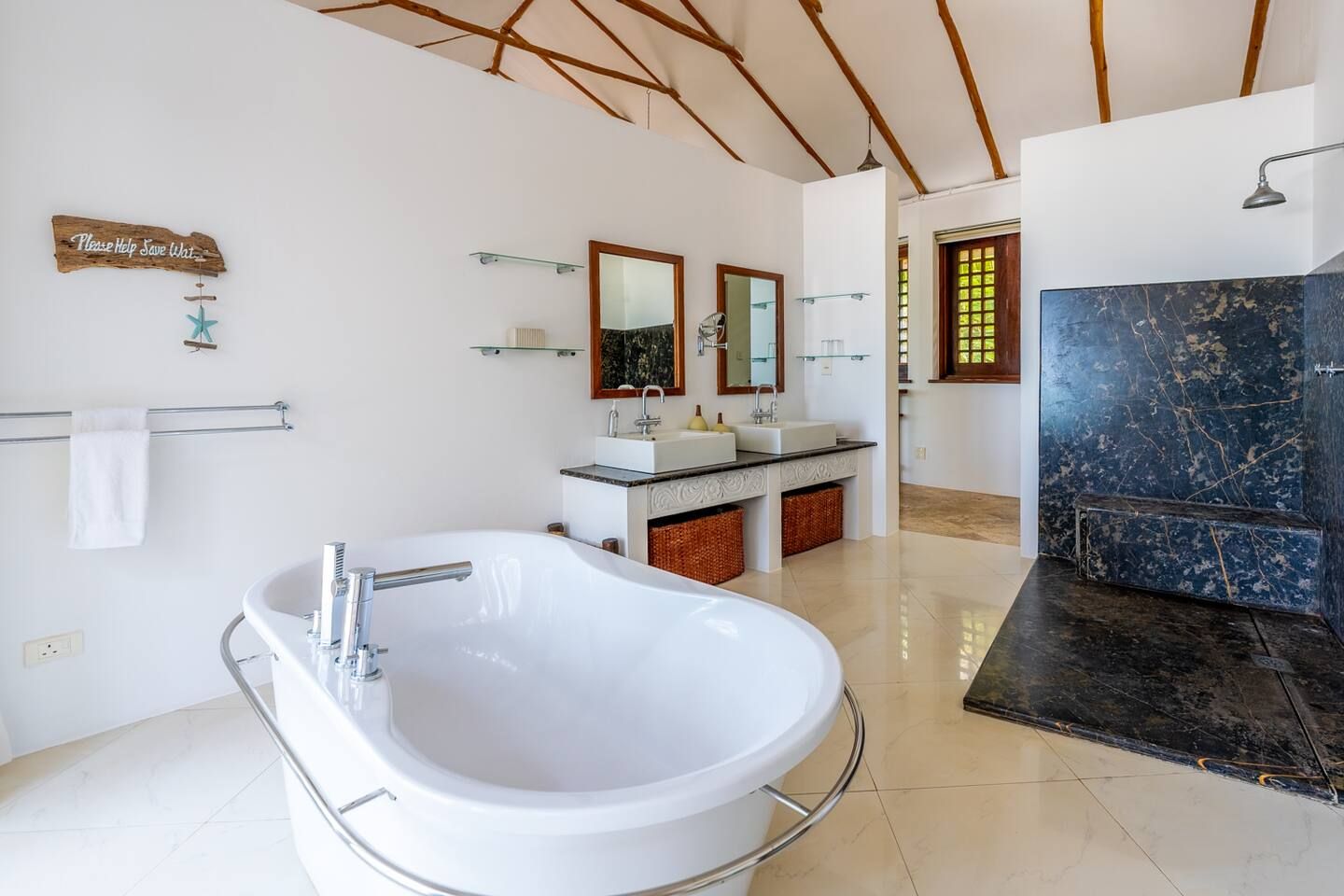 Tequila Sunrise Villa — photo 139