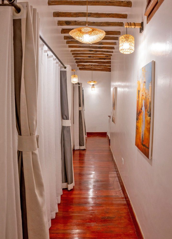 Denise House, 4BR with Cottage — photo 17