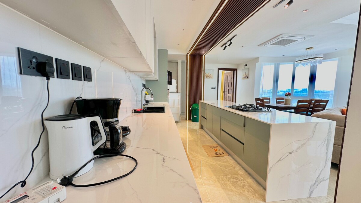 Nauras Apartment, Modern Coastal Stay 2BR — photo 79