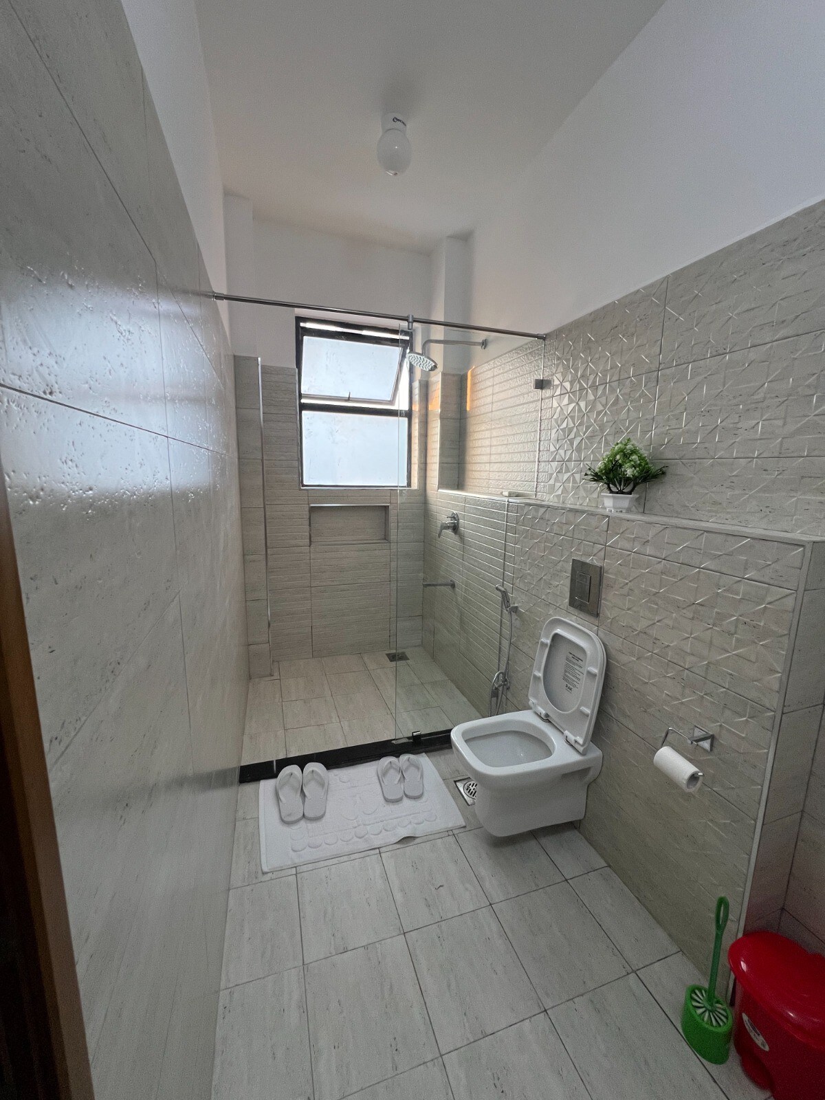 Luxurious 3BR Beach Apartment — photo 28
