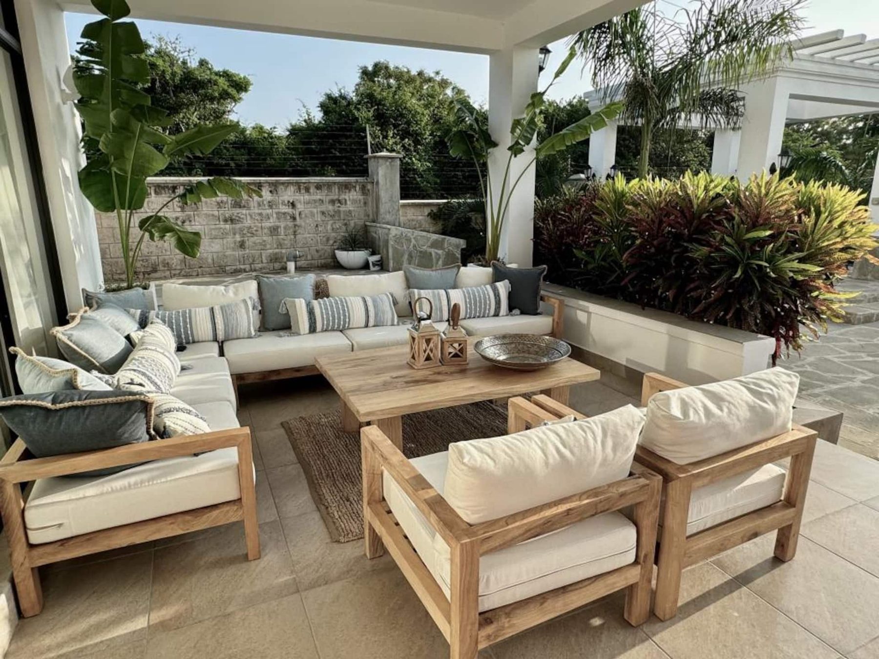 Villa Diani 11, 4BR — photo 13