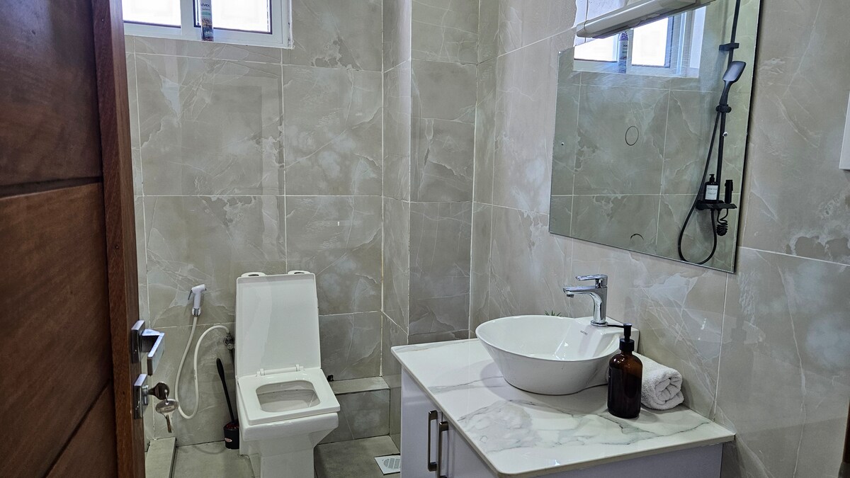 Seaside Haven Sea Views, 4BR — photo 51