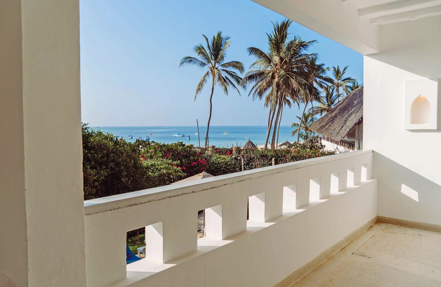 Ocean Rose, 5BR Beachfront — photo 14