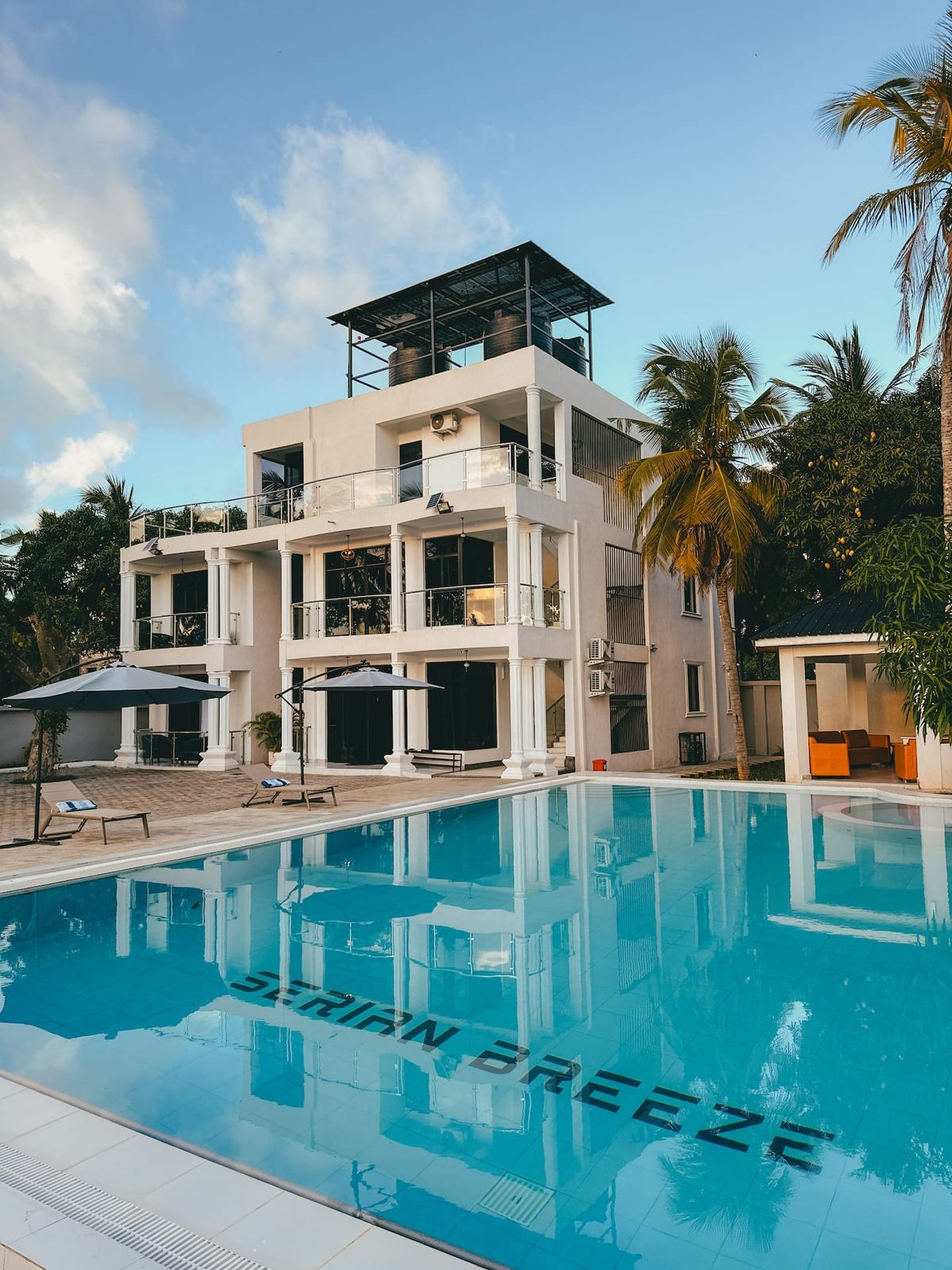 Serian Breeze Family Villa — photo 30
