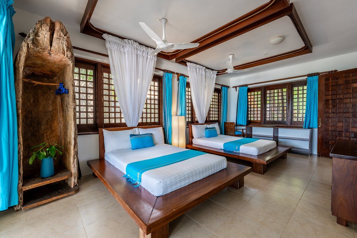 Tequila Sunrise Beach Cabana — photo 29