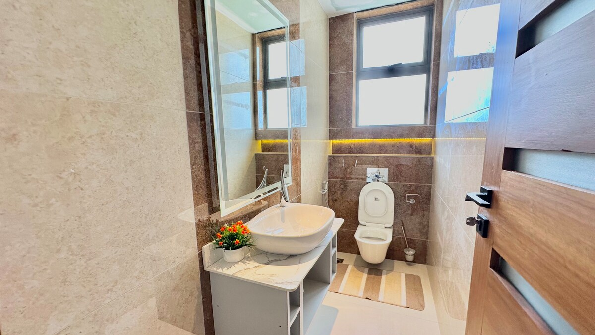 Nauras Apartment, Modern Coastal Stay 2BR — photo 74
