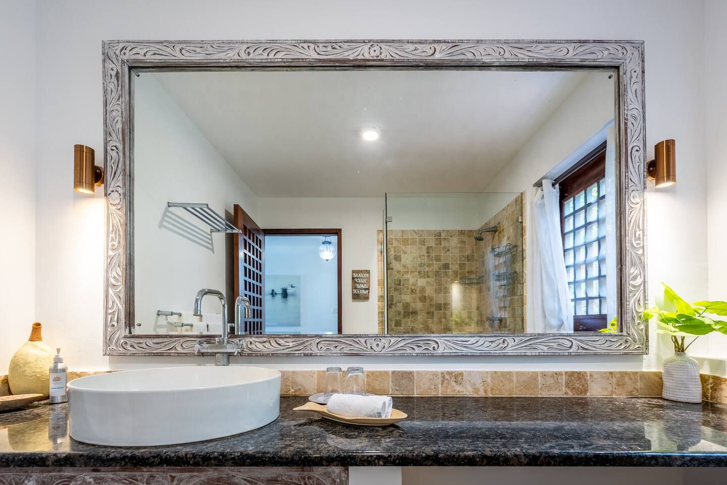 Tequila Sunrise Villa — photo 132