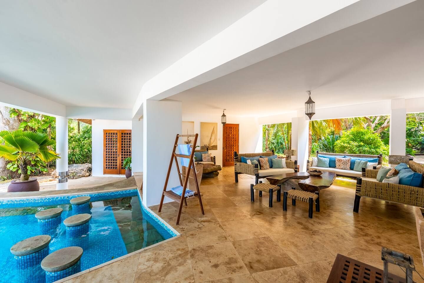 Tequila Sunrise Villa — photo 83