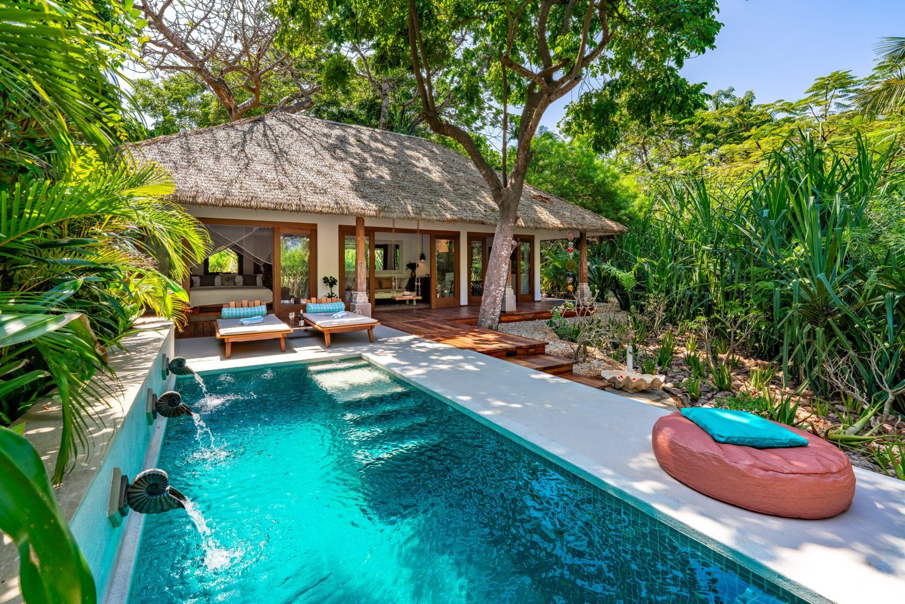 Pandanas Beach Villa — photo 3
