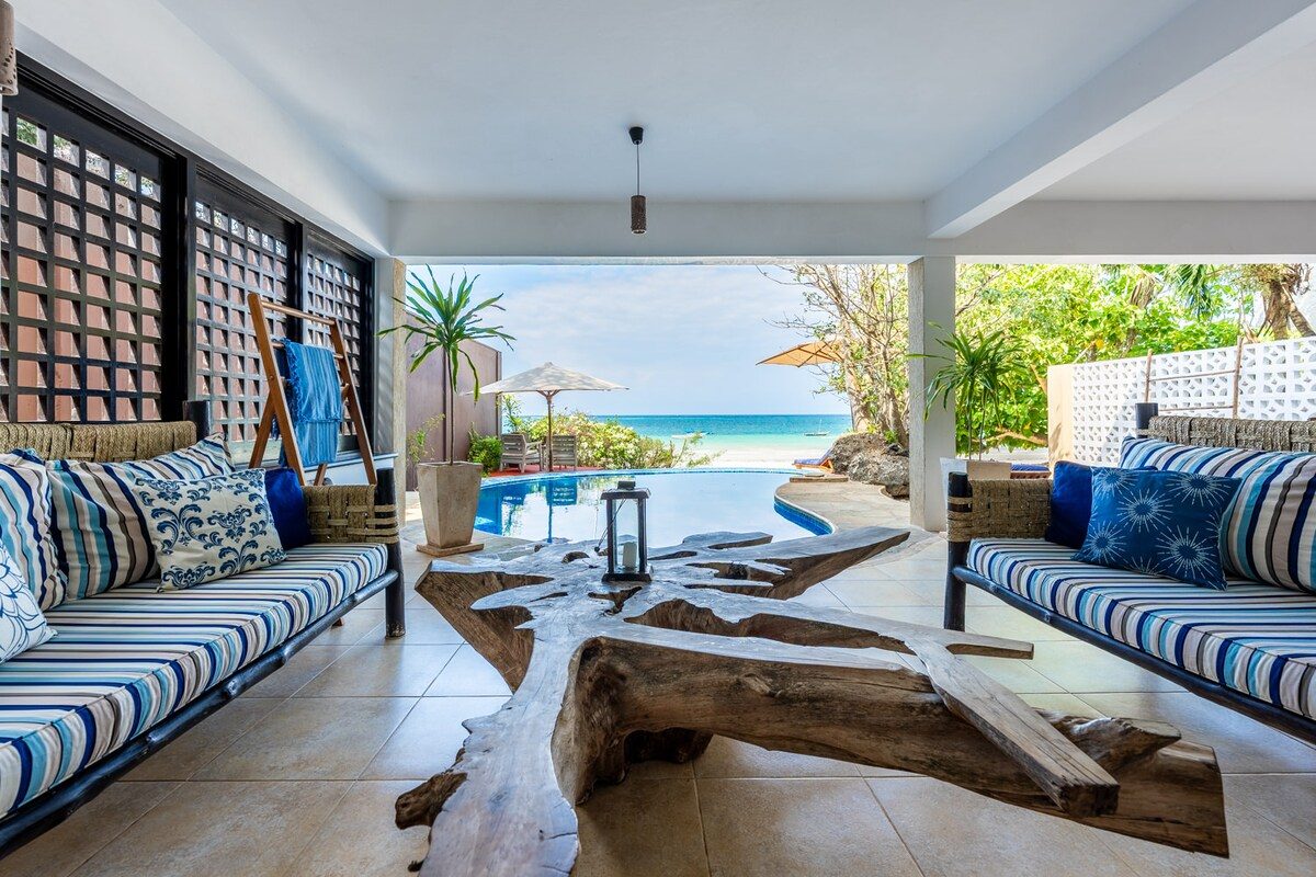 Tequila Sunrise Pool Cabana — photo 21