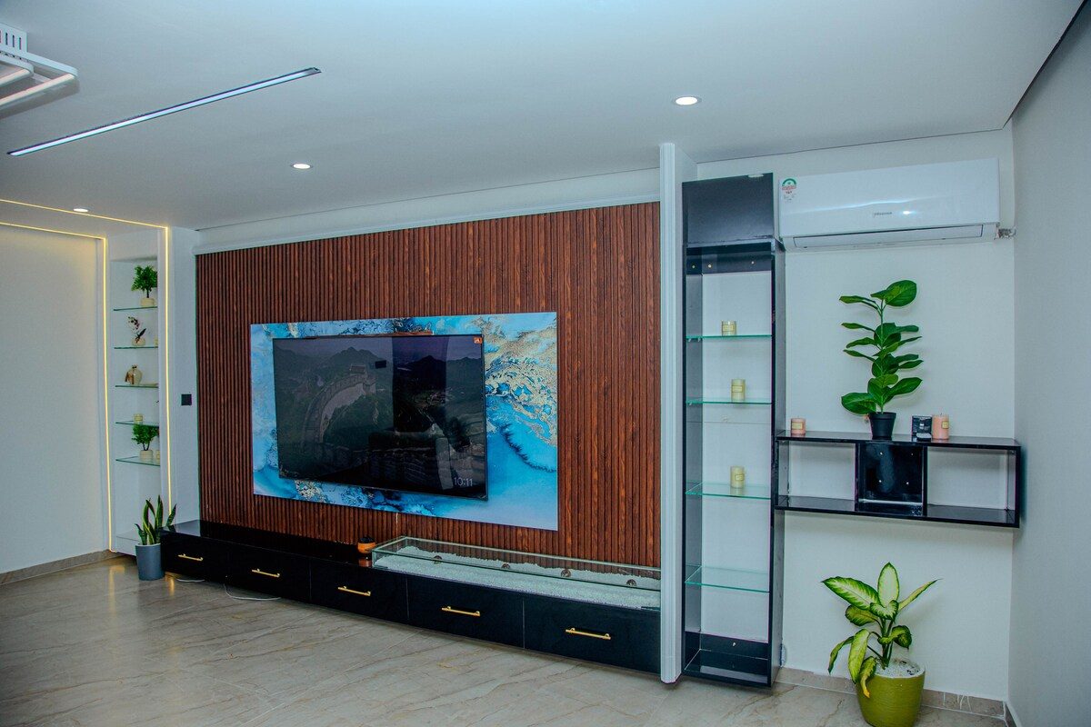 Semo's Aqua Luxury 6BR Penthouse — photo 24