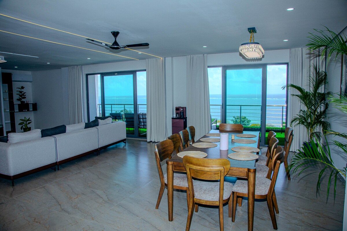 Semo's Aqua Luxury 6BR Penthouse — photo 43