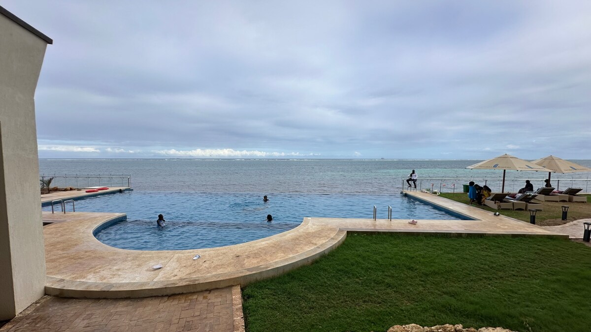 Nauras Apartment, Modern Coastal Stay 2BR — photo 17