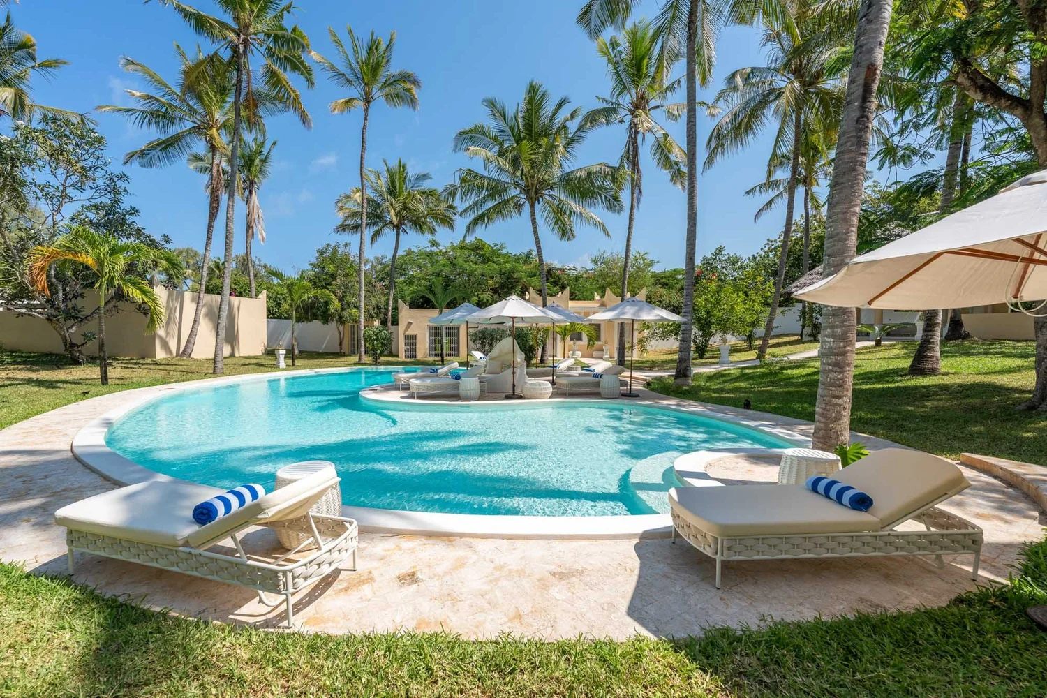 Villa Malaika, 5BR — photo 14