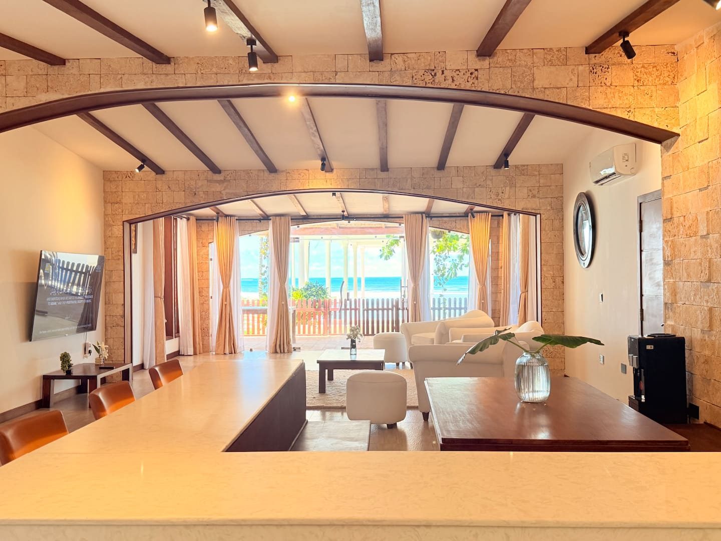 Nyali Beachfront Bungalow — photo 13