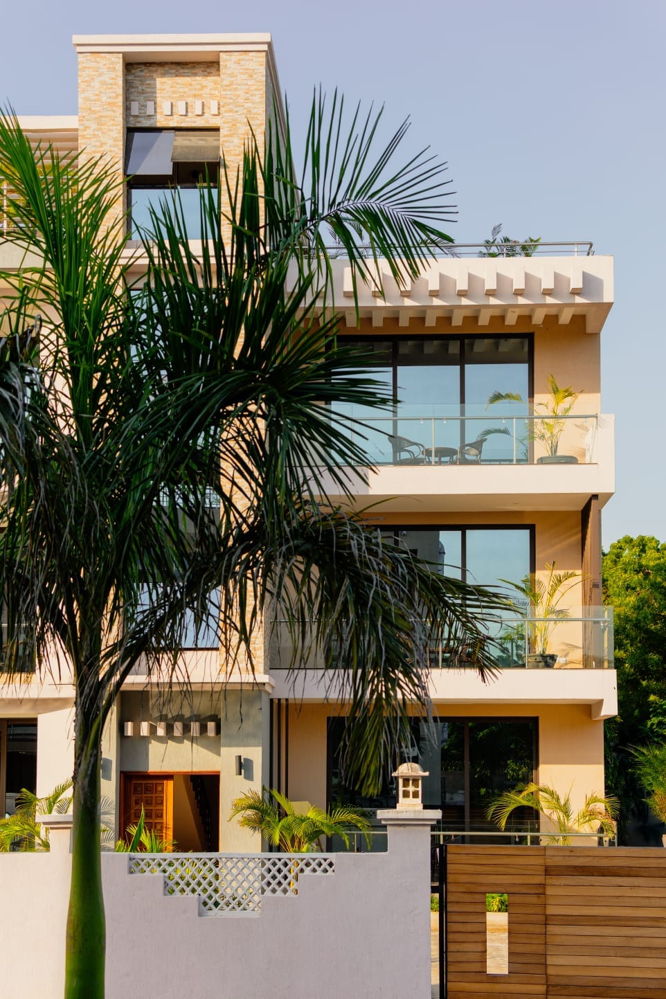 Palm Haven 1, 5BR — photo 15