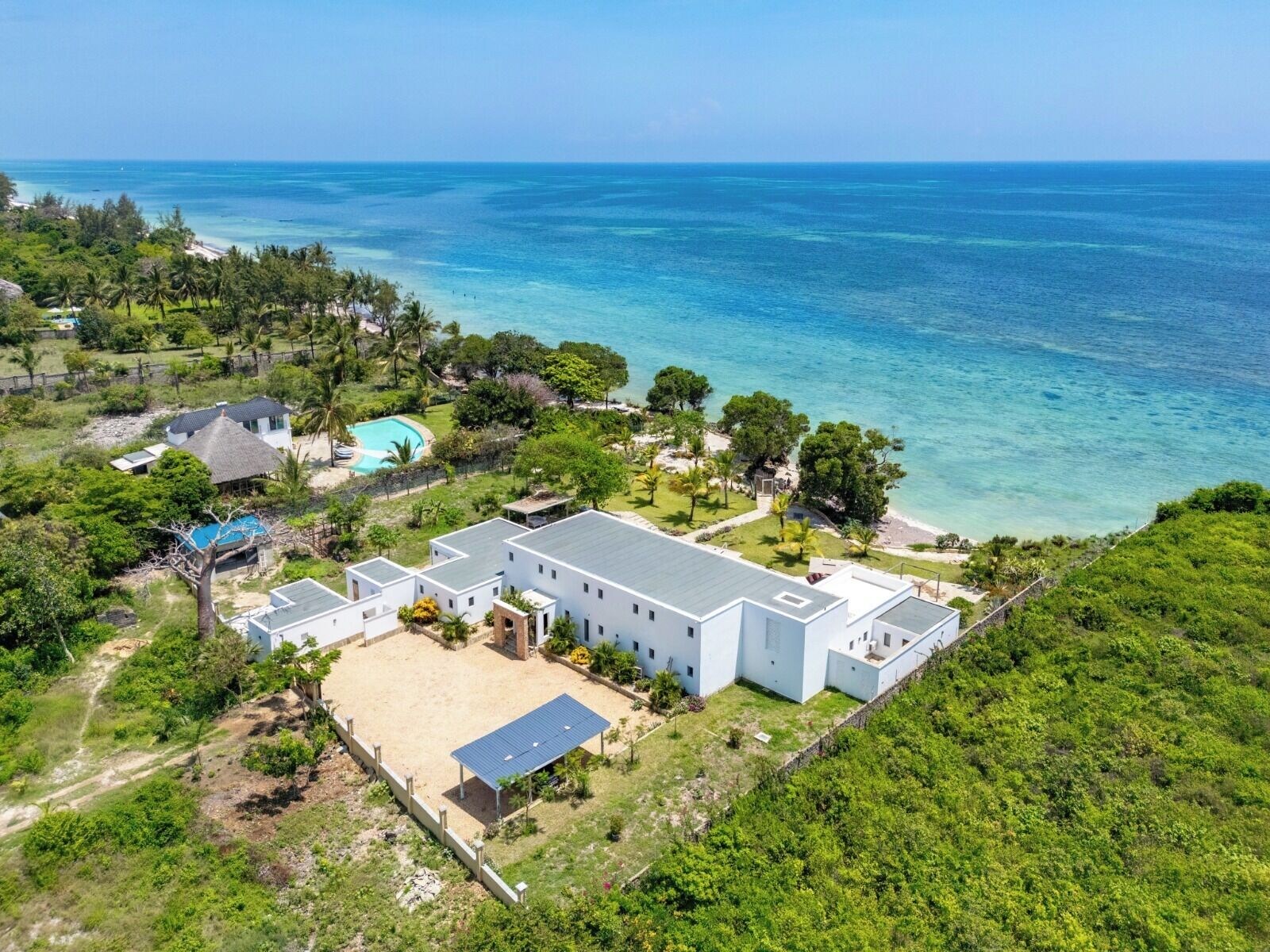 Casa Blanca Baharini Villa, 8BR — view 1