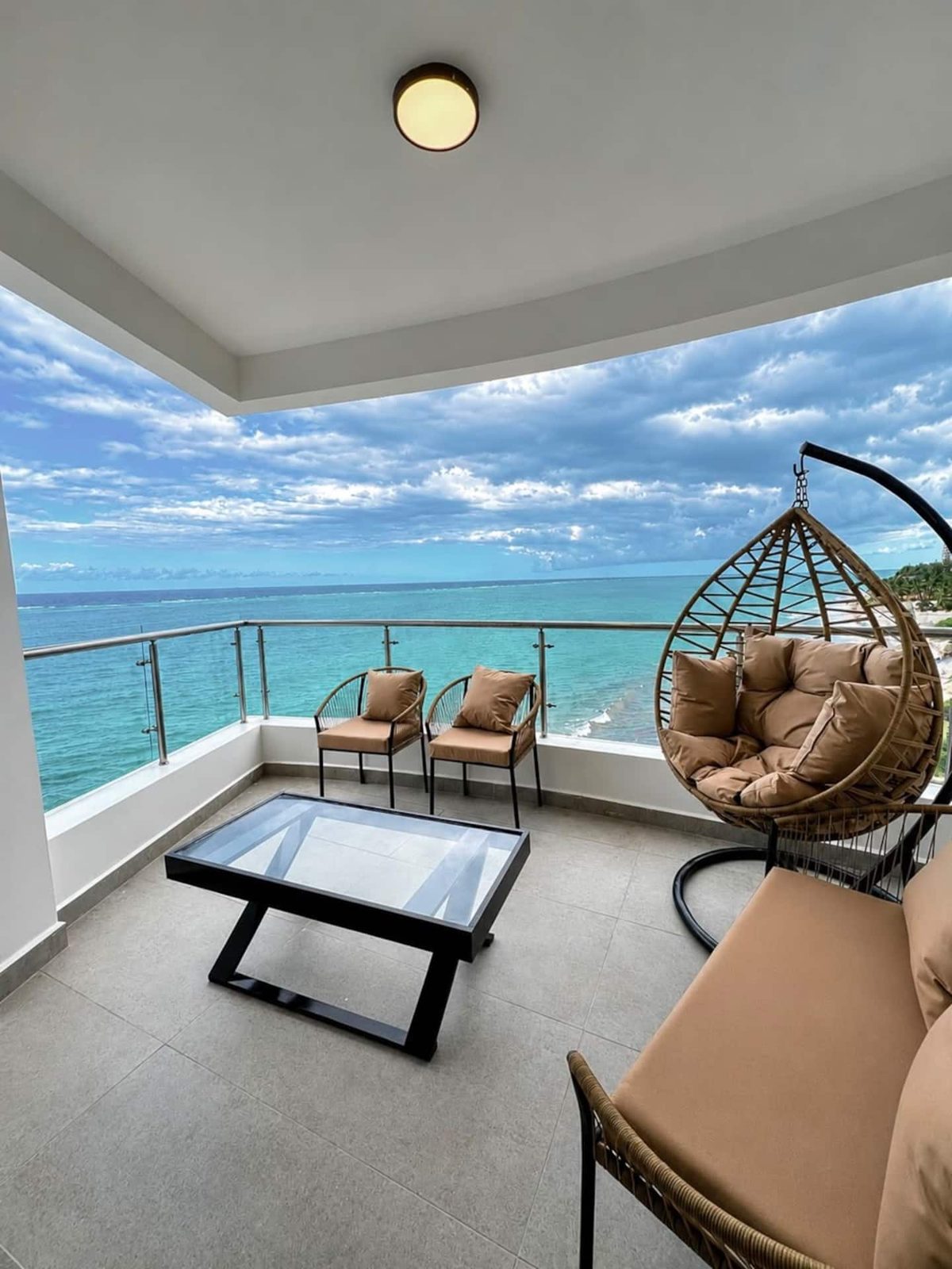 Panoramic Beachfront Residence — photo 4