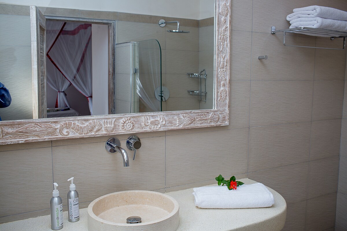 Dolphin House Galu Beach, 5BR — photo 23